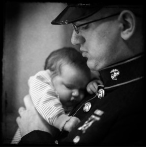 Military-Dad-&-Baby